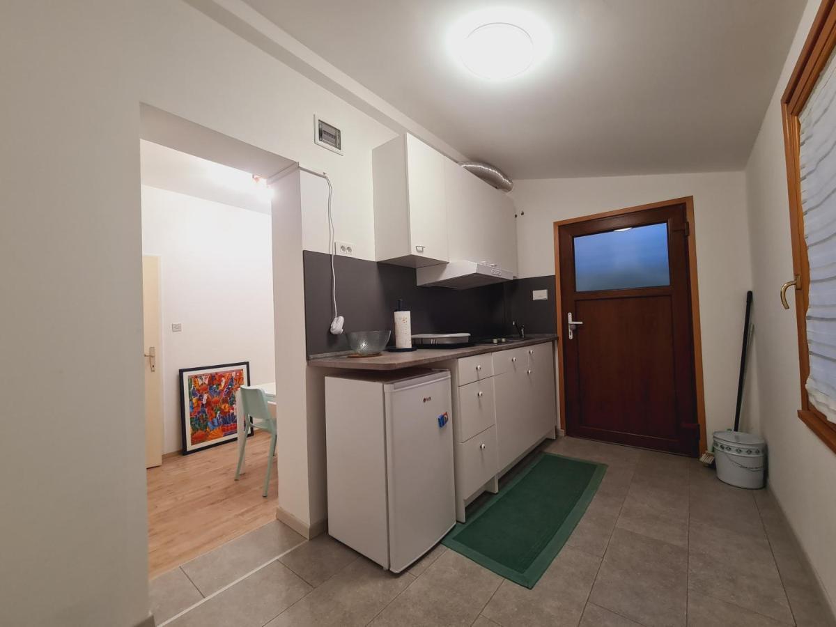 Countryside Apartment Koper Eksteriør bilde