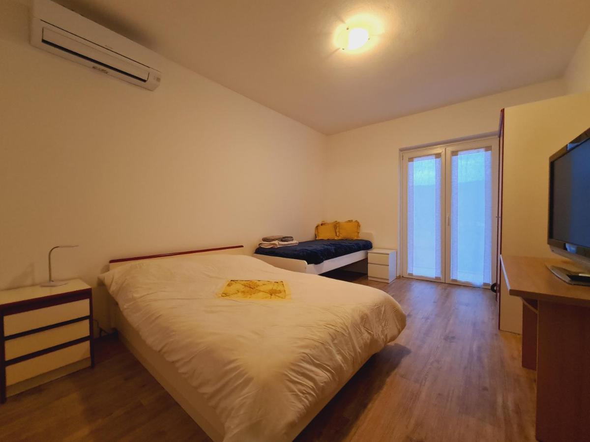 Countryside Apartment Koper Eksteriør bilde