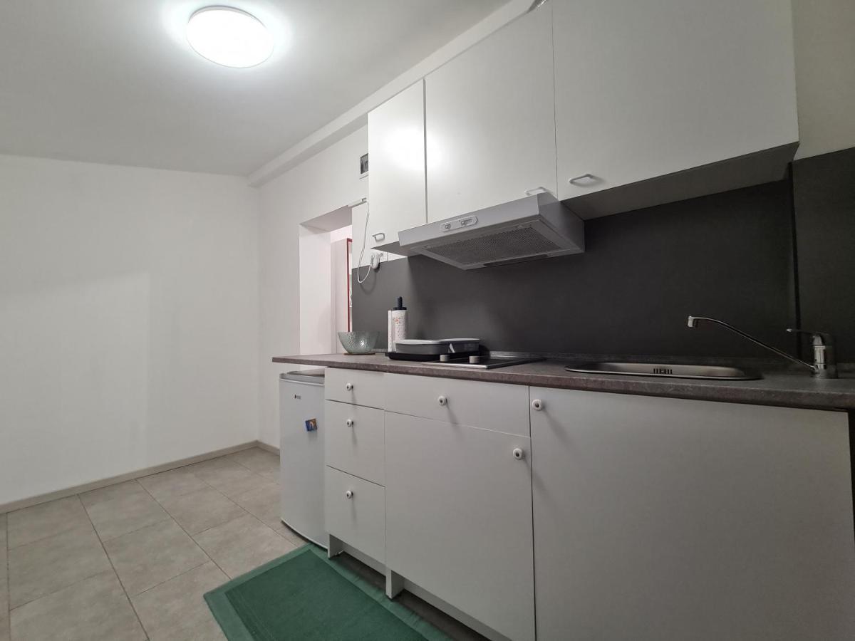 Countryside Apartment Koper Eksteriør bilde